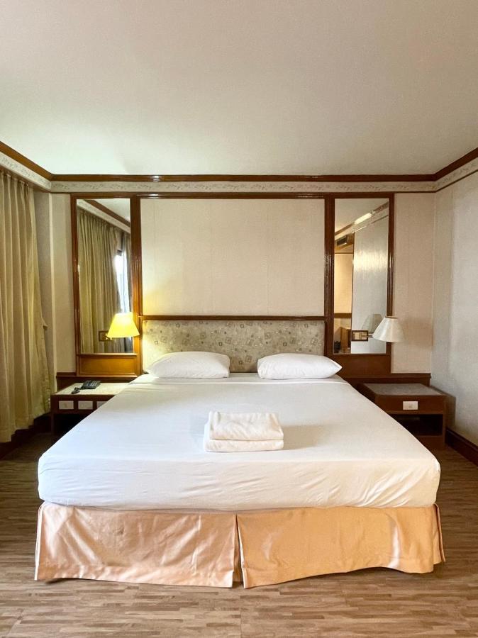 Hotel Pattaya Beach Exterior photo