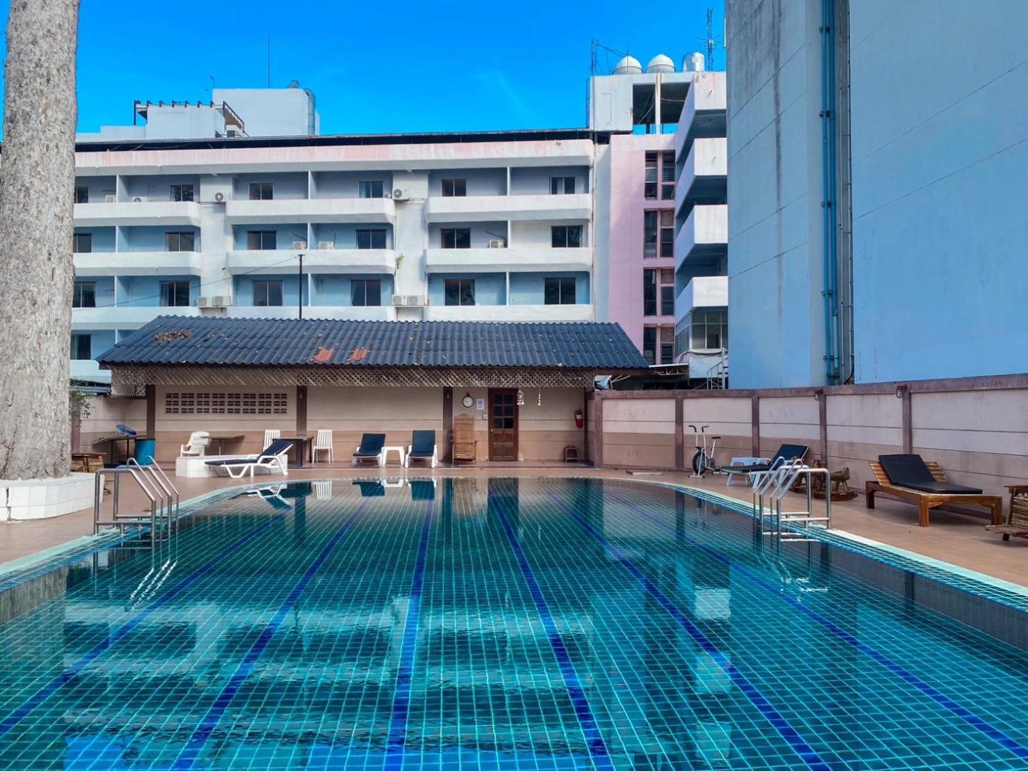Hotel Pattaya Beach Exterior photo