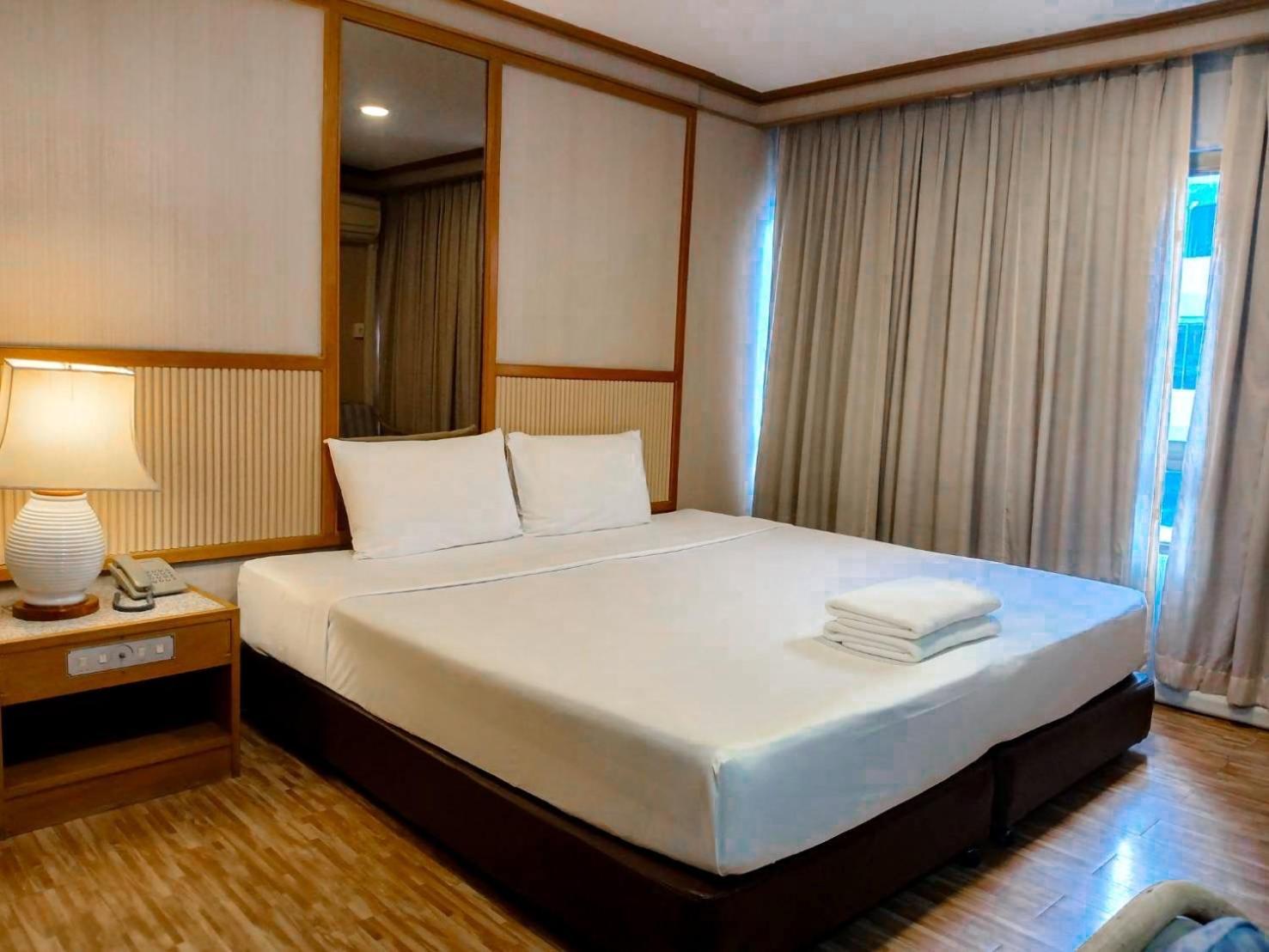 Hotel Pattaya Beach Exterior photo