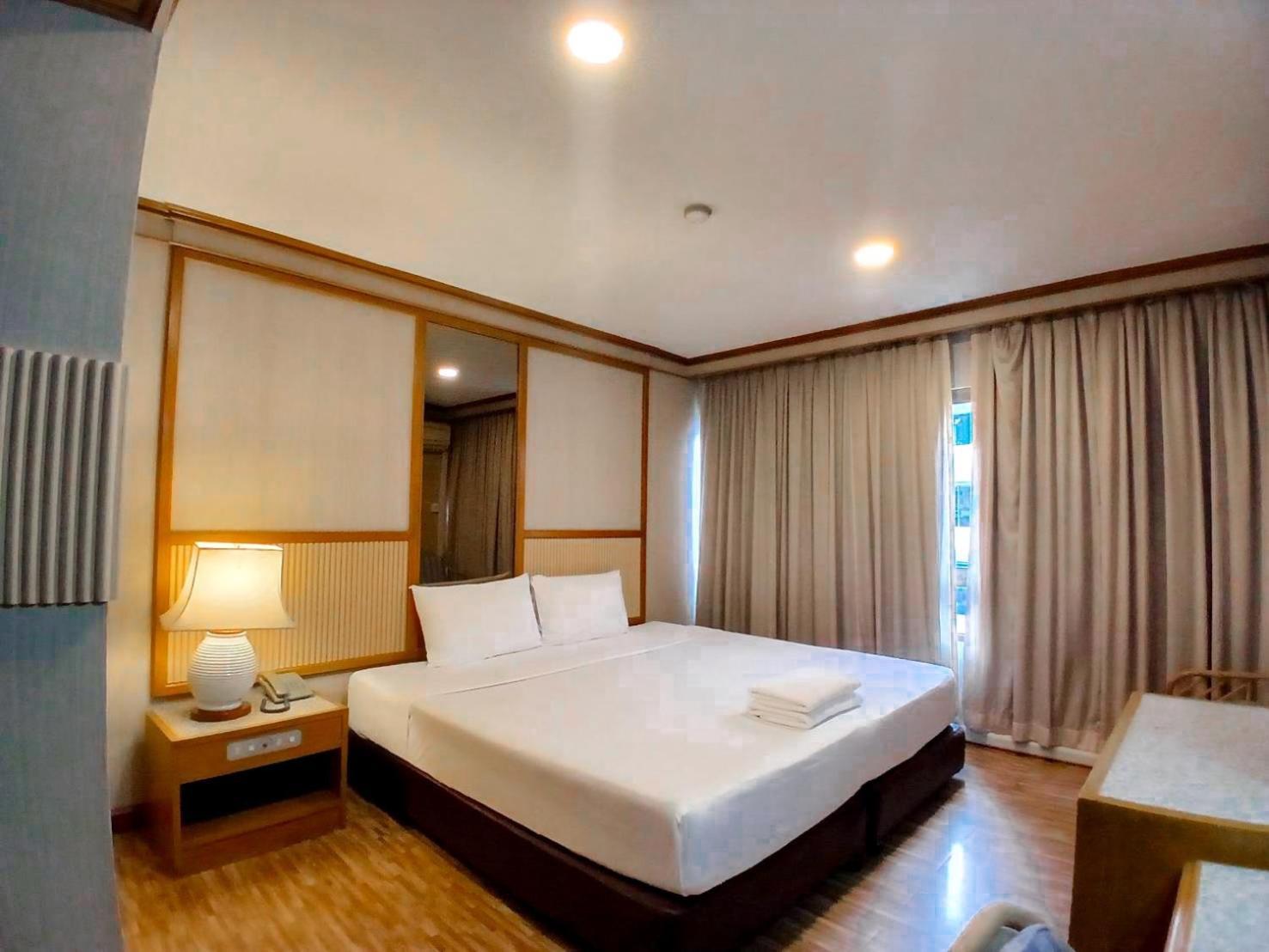 Hotel Pattaya Beach Exterior photo