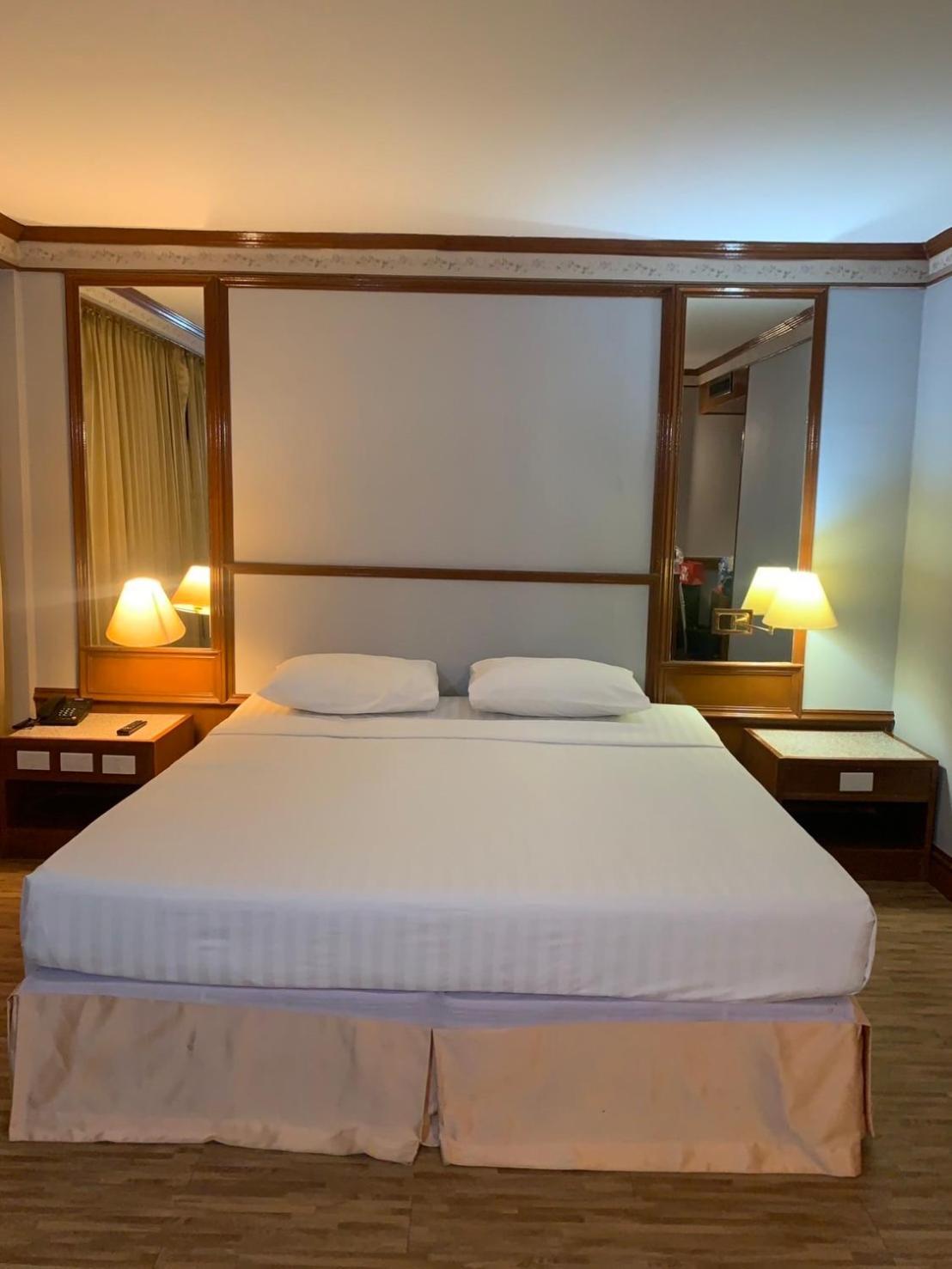 Hotel Pattaya Beach Exterior photo